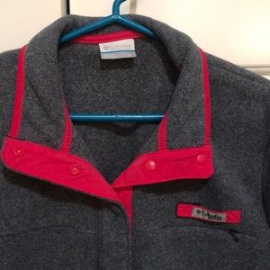 Columbia sweatshirt pullover